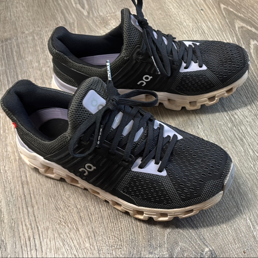ON Running Swiss Engineered Sneakers GUC